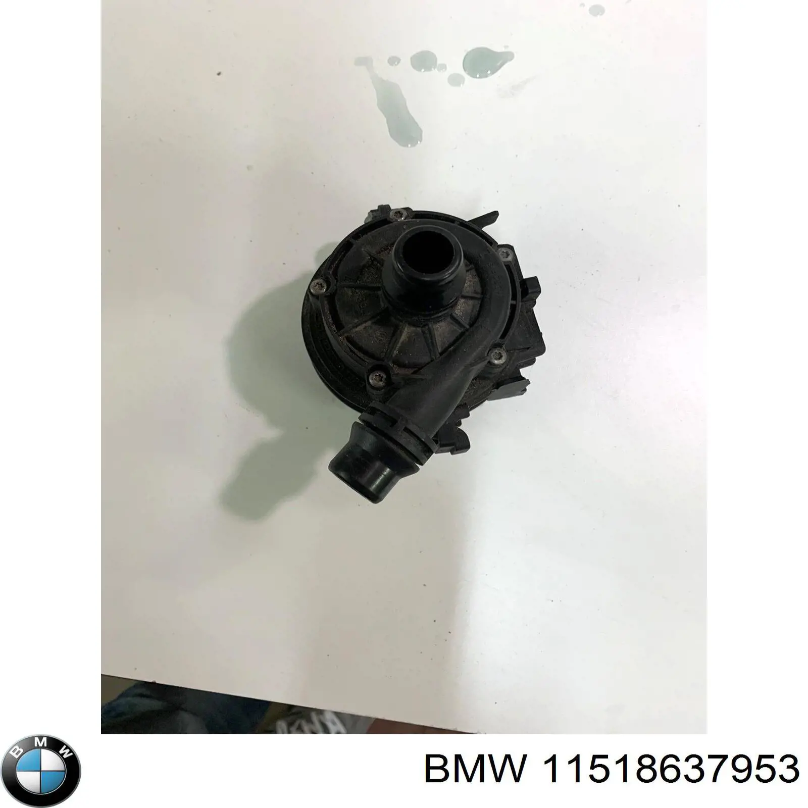 Помпа водяна, (насос) охолодження, додатковий електричний BMW 11518637953 ціна, від 155.07 USD