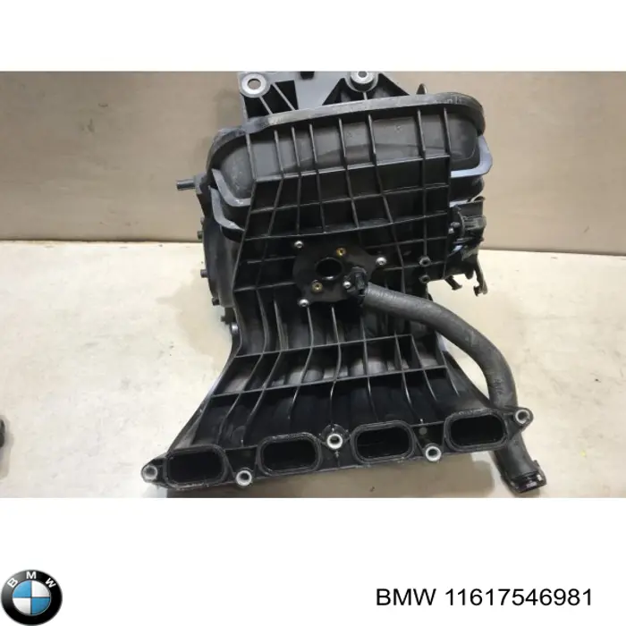 Купити 11617546981 BMW Впускний колектор