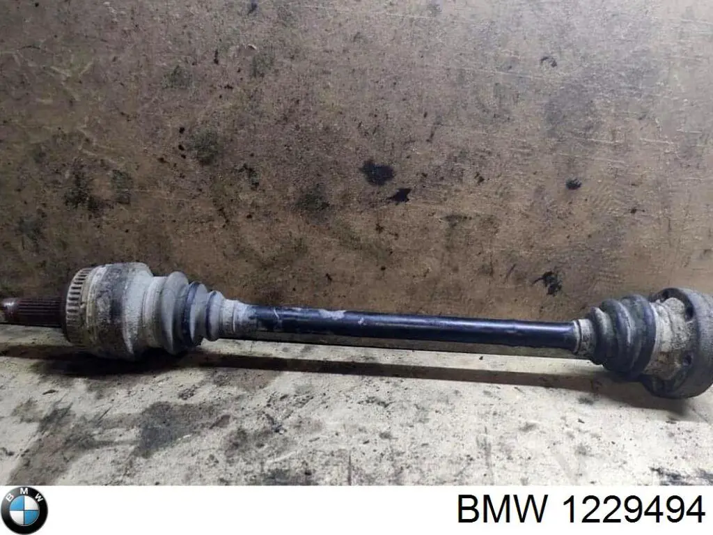 Піввісь задня, права 1229494 BMW