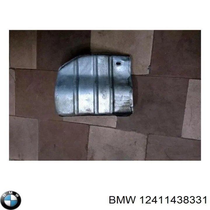 12411438331 BMW 