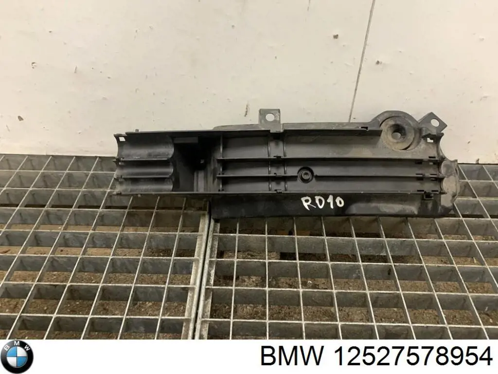 12527578952 BMW 