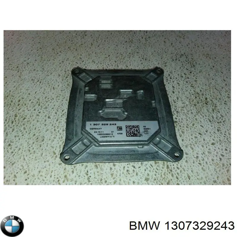 1307329243 Land Rover 