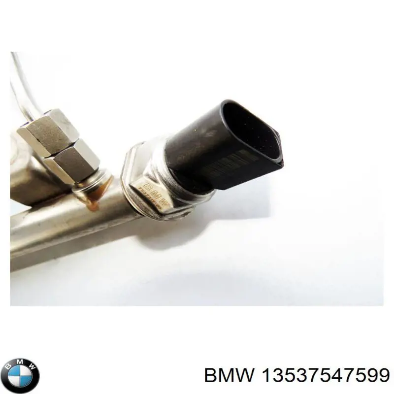 13537547599 BMW Розподільник палива (рампа) правий