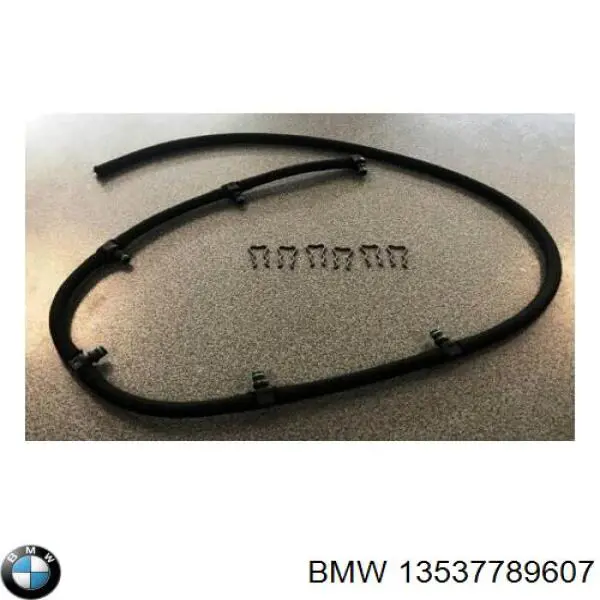Купити 13537789607 BMW Трубка паливна, зворотня від форсунок