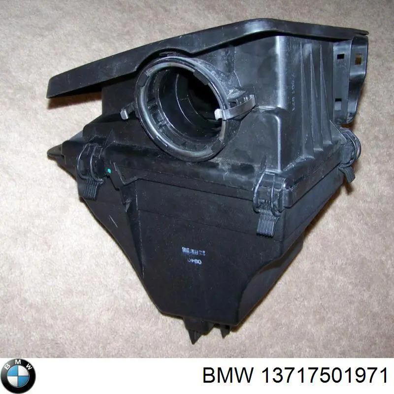 Купити 13717501971 BMW Корпус фільтра