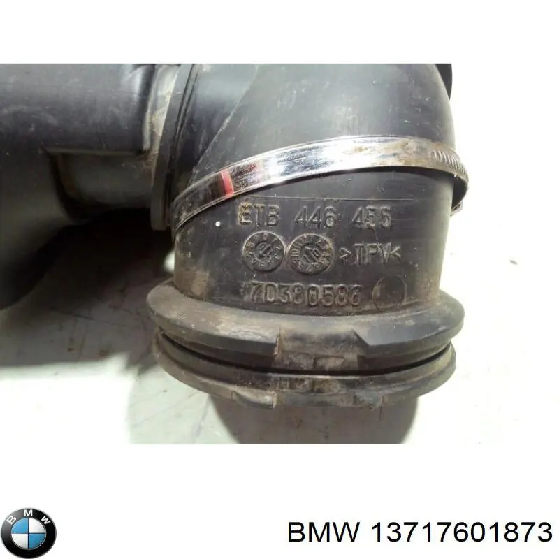 Патрубок повітряний, вихід повітряного фільтра BMW 13717601873 ціна, від 25.22 USD