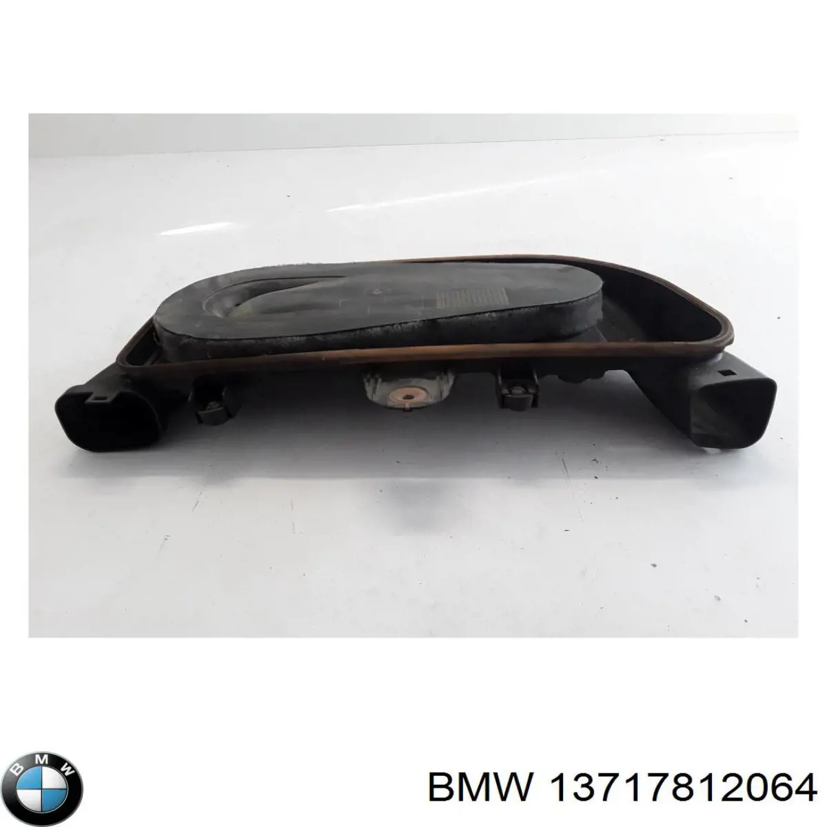 Корпус повітряного фільтра BMW 13717812064 ціна, від 25.11 USD