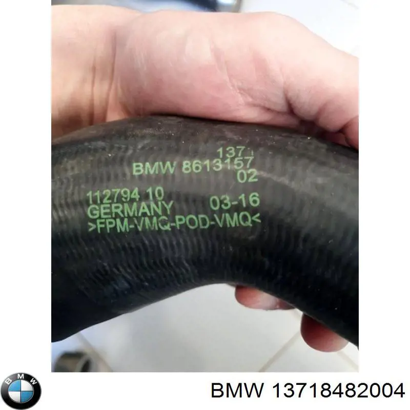 Купити 13718482004 BMW Шланг/патрубок интеркуллера