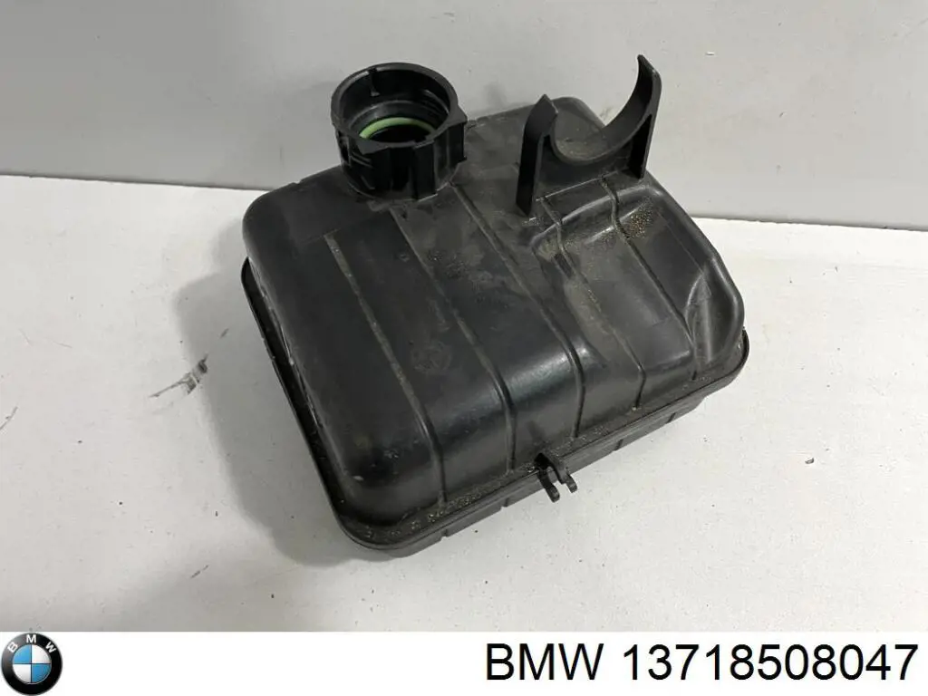 BMW 13718508047 ціна, від 37.95 USD