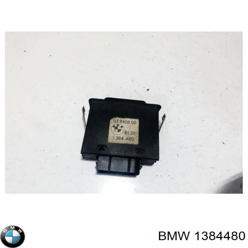 Кнопка включення обігріву заднього скла BMW 61311384480 ціна, від 42.89 USD