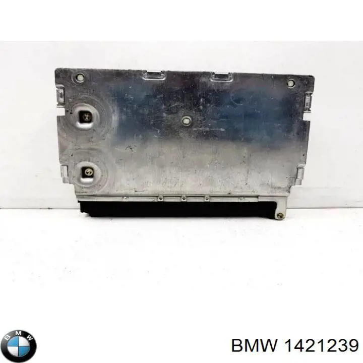 1421239 BMW 