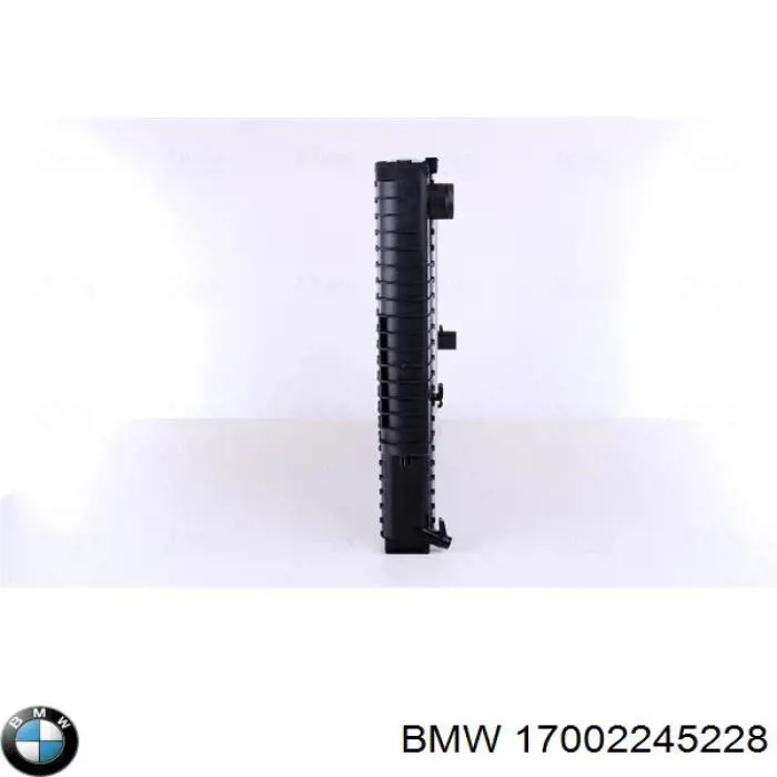 Купити 17002245228 BMW Радіатор двигуна