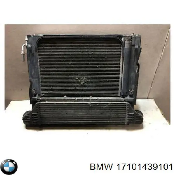 Радіатор основний BMW 17101439101 ціна, від 113.99 USD
