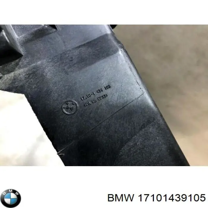 Купити 17101439105 BMW Рамка кріплення радіатора