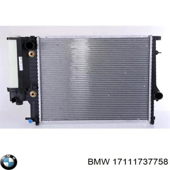17111737758 BMW радіатор охолодження двигуна