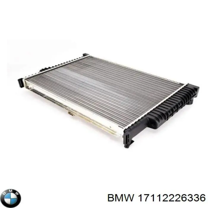 Радіатор 17112226336 BMW