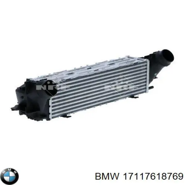 17117618769 BMW радіатор интеркуллера