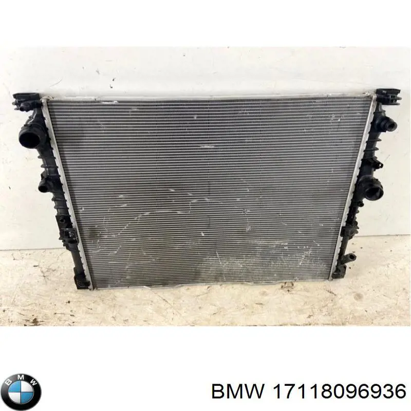 17118096936 BMW Радіатор охолодження двигуна