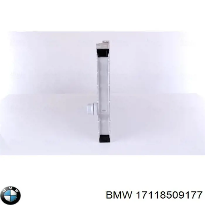 Радіатор охолодження BMW 17118509177