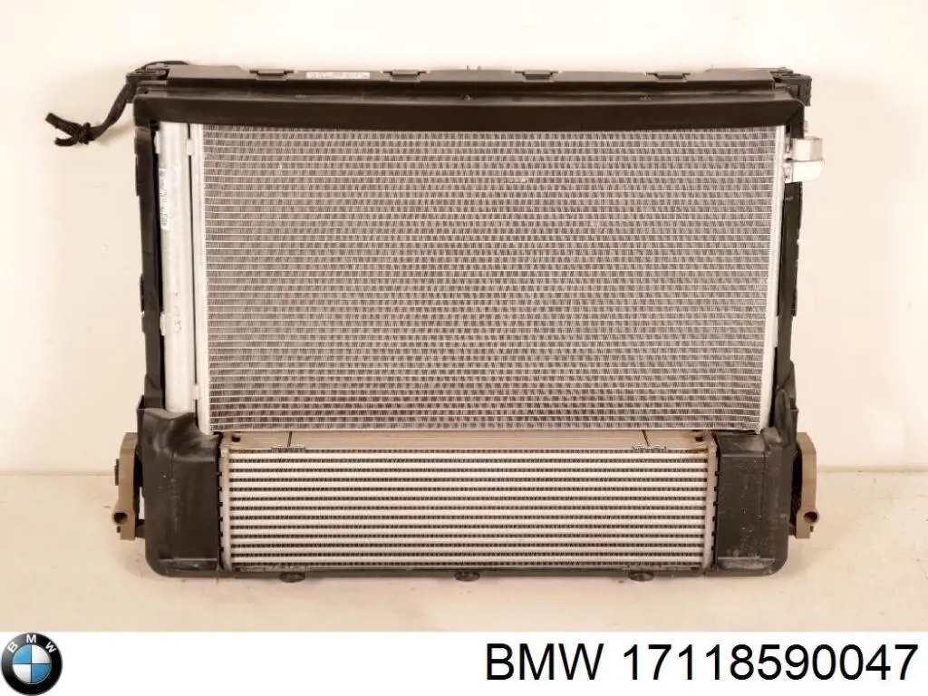 Радіатор основний Mahle Original CR2223000P ціна, від 230.60 USD