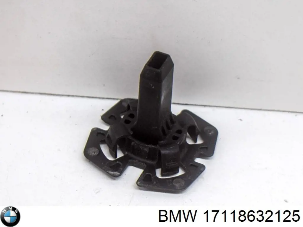 17118632125 BMW Кронштейн радіатора нижній