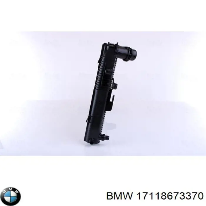 Купити 17118673370 BMW Радіатор двигуна
