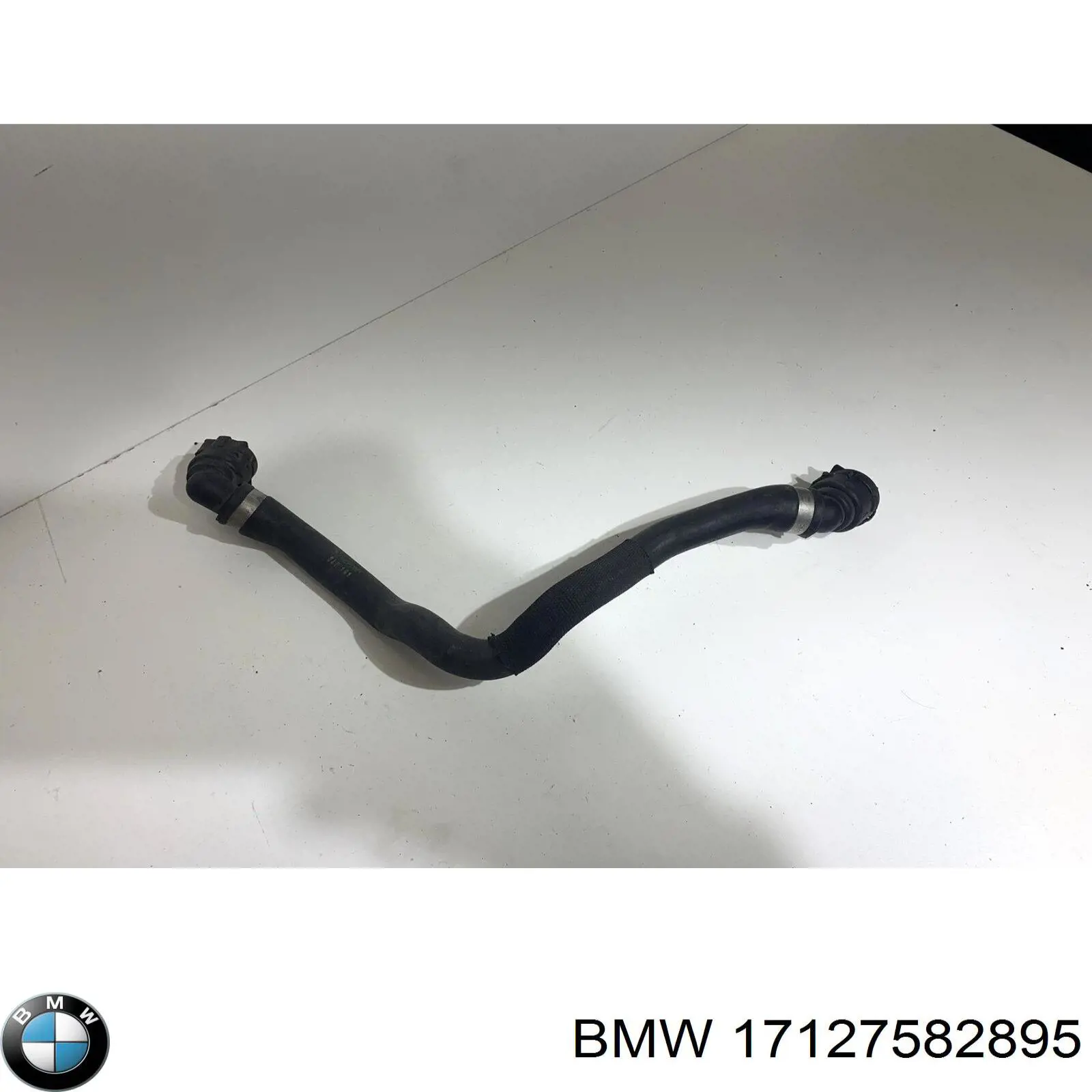 Шланг/патрубок радіатора охолодження, верхній 17127582895 BMW