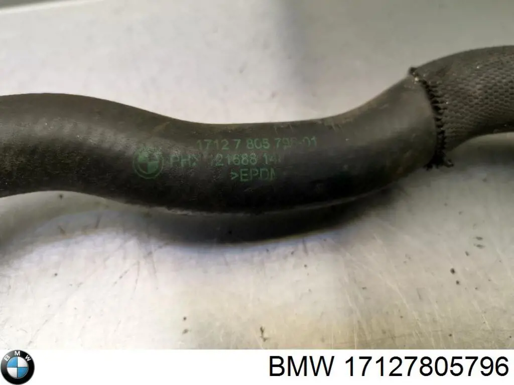 Патрубок системи охолодження BMW 17127805796 ціна, від 38.00 USD