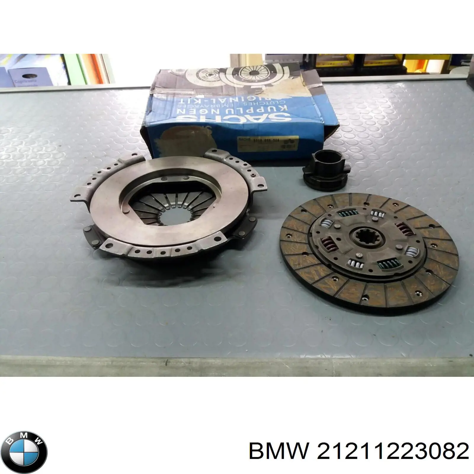 Комплект зчеплення  BMW 21211223572