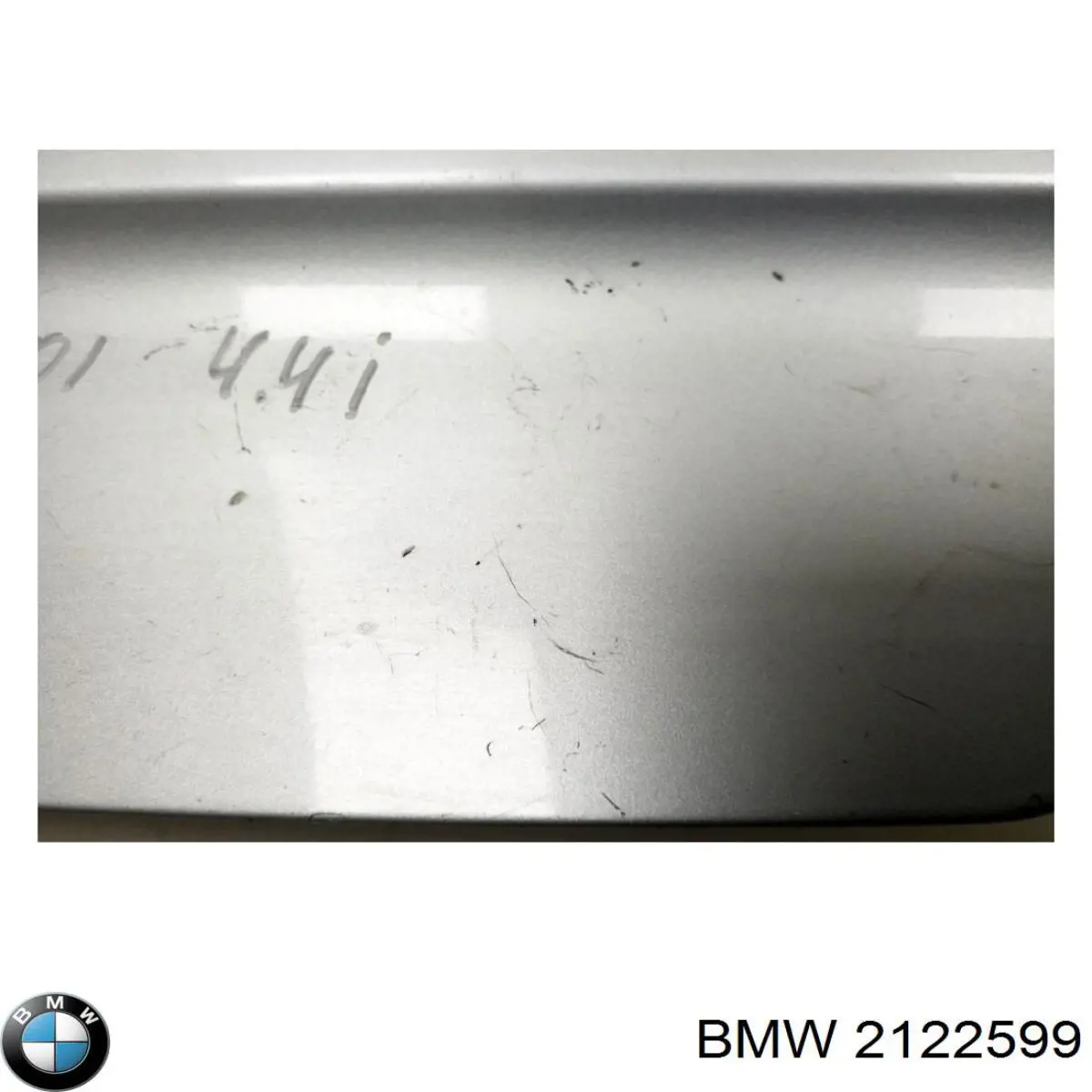 2122599 BMW 