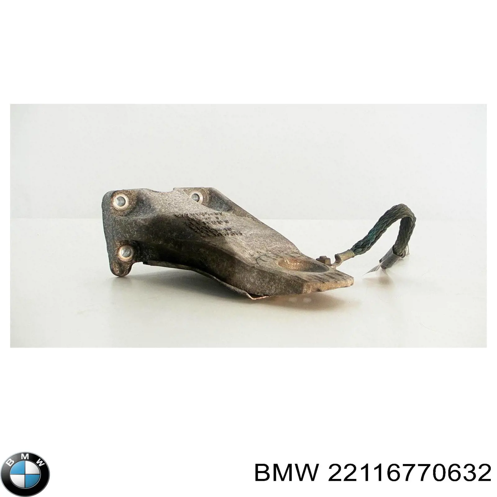 Купити 22116770632 BMW Кронштейн подушки (опори) двигуна, правої