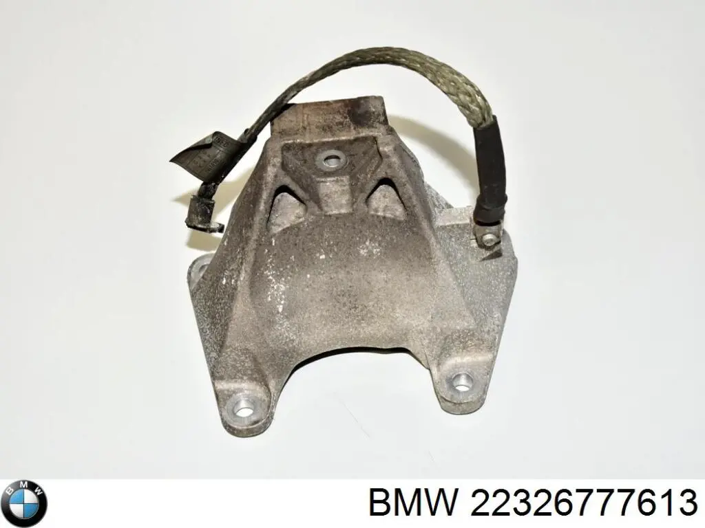 Купити 22326777613 BMW Кріплення кпп