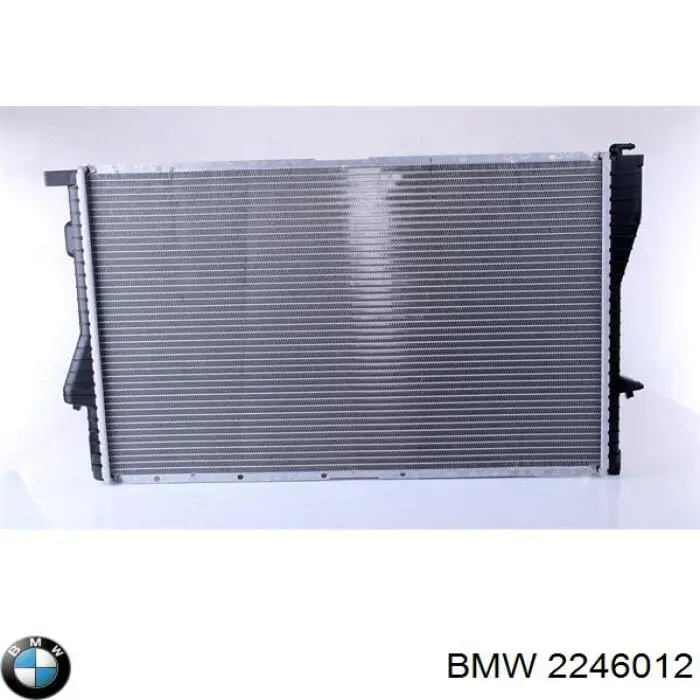 Купити 2246012 BMW Радіатор двигуна