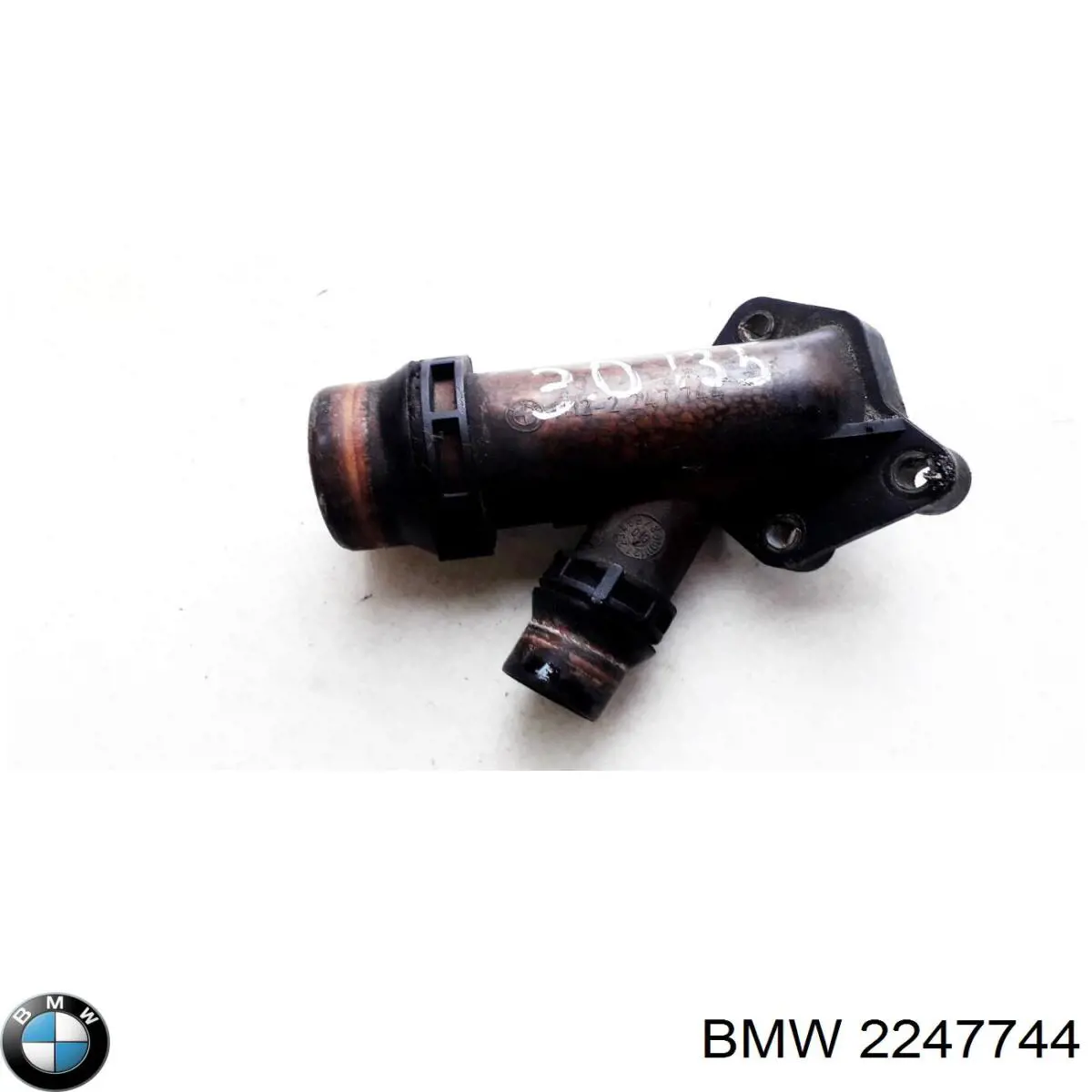 Фланець системи охолодження (трійник) BMW 2247744 ціна, від 9.91 USD