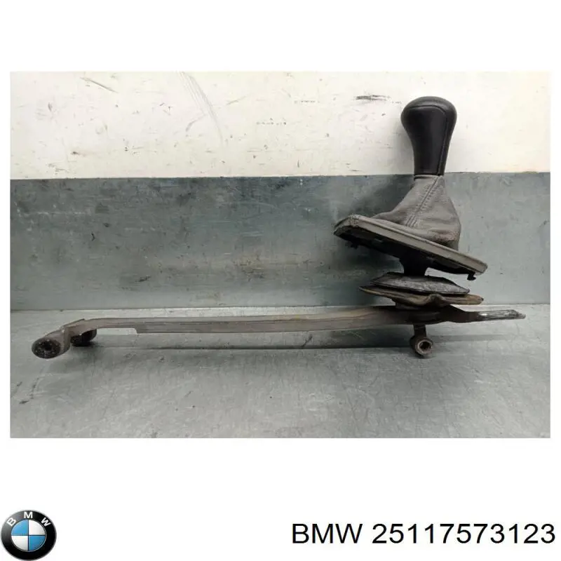 Рукоятка важеля КПП BMW 25117573123 ціна, від 25.40 USD