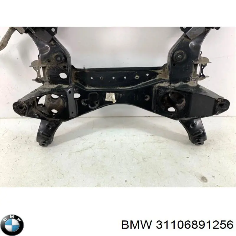31106891256 BMW Передня балка