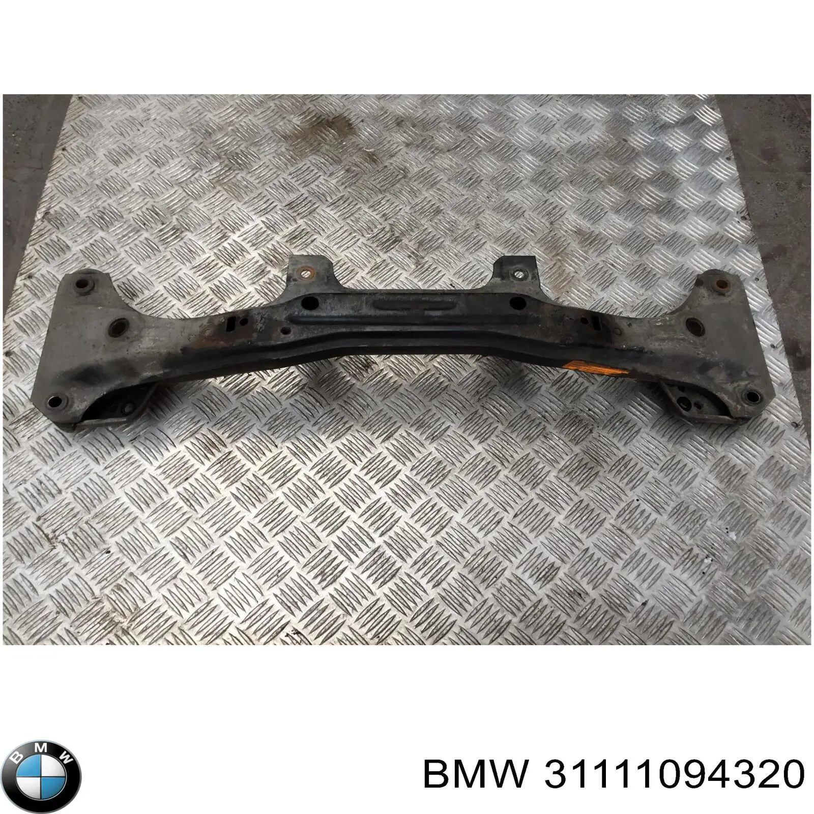  Підрамник передній BMW 5 