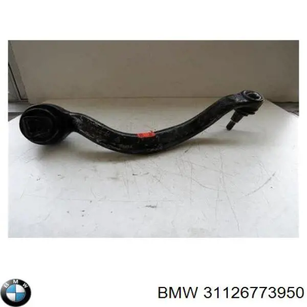 Правий важіль передній нижній підвіски BMW 31126773950