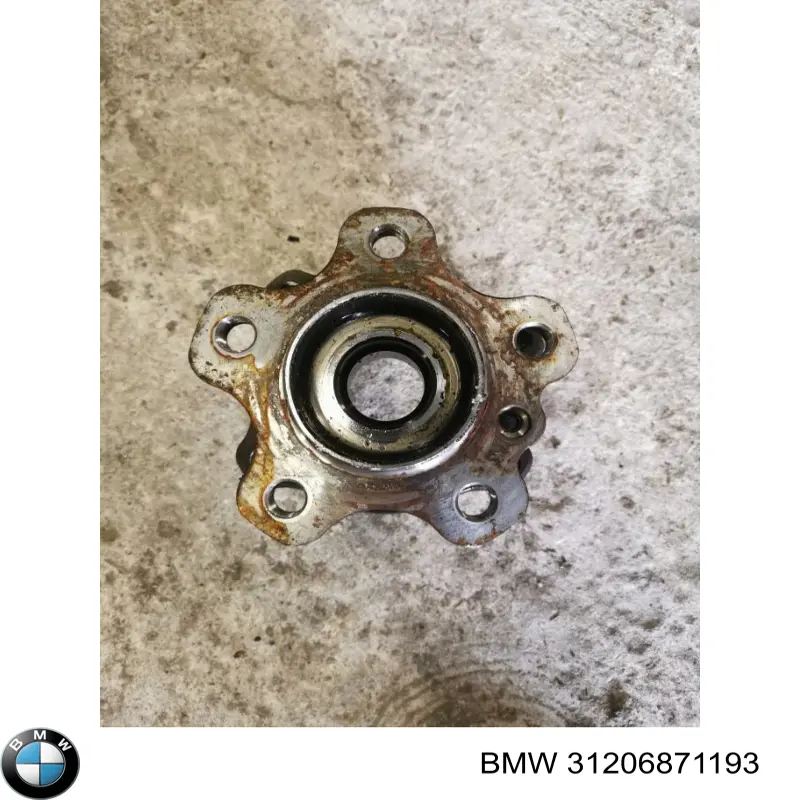 Передня маточина 31206871193 BMW