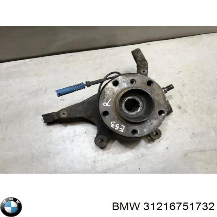 Купити 31216751732 BMW Кулак поворотний передній правий