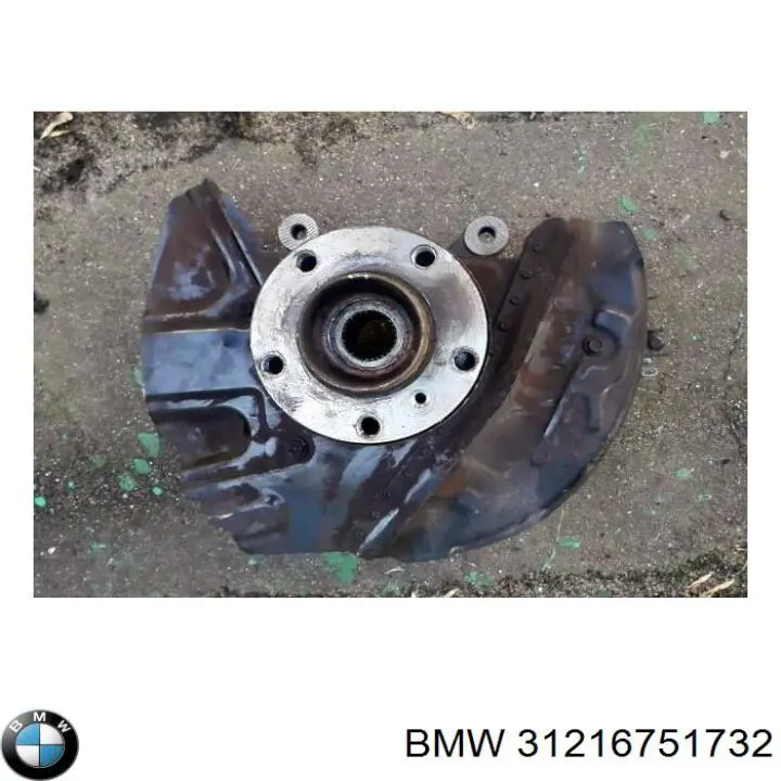 Купити 31211095626 BMW Цапфа поворотна права