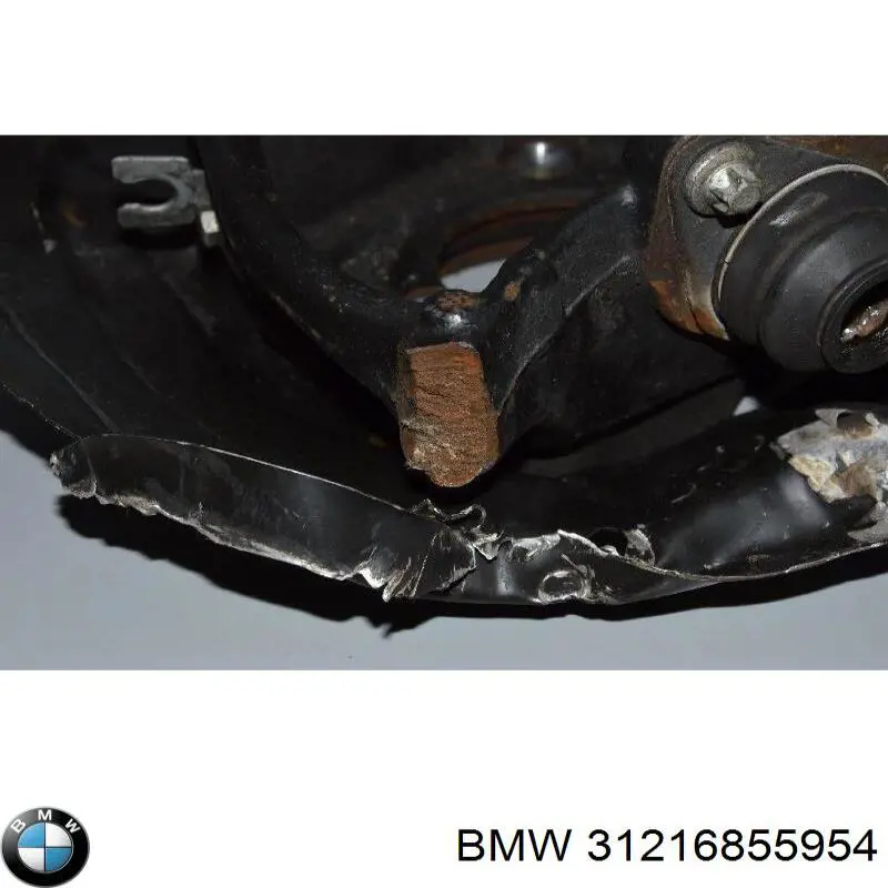 Кулак поворотний передній правий на BMW X3 (F25)