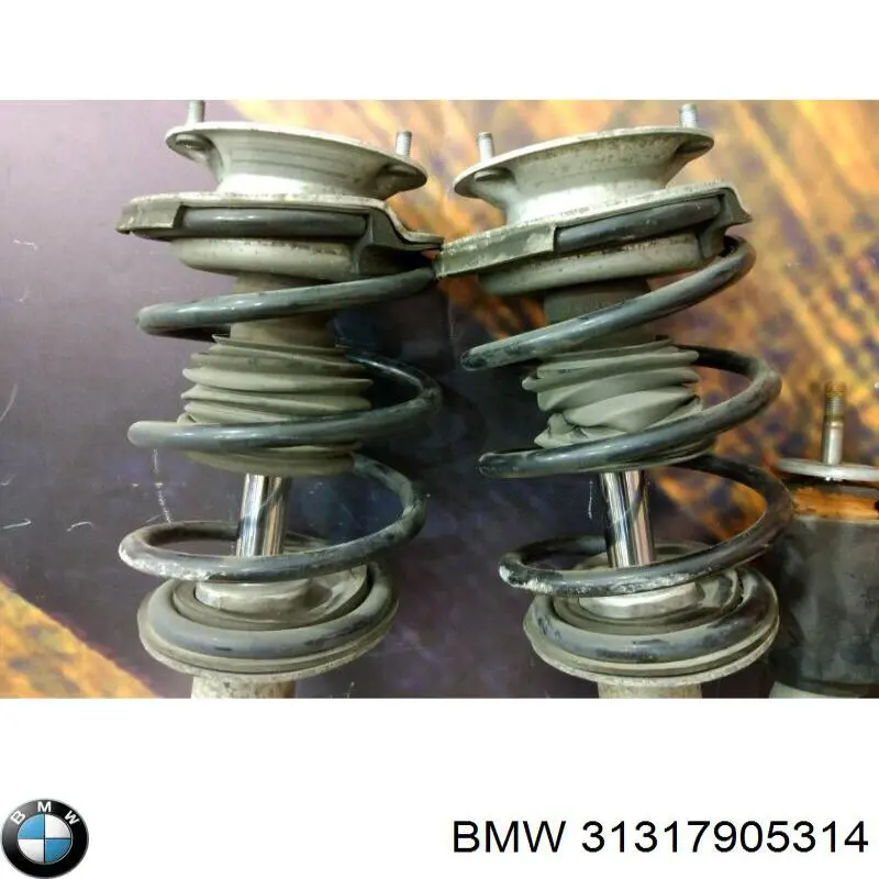 31326764461 BMW Ліва передня стійка