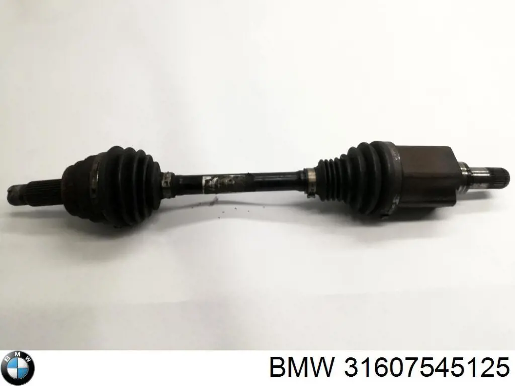 Ліва піввісь 31607545125 BMW