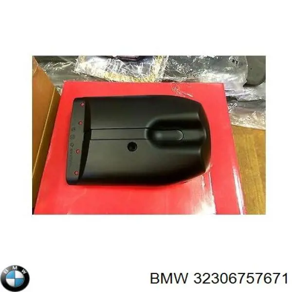 32306757671 BMW Захисний кожух кермового механізму