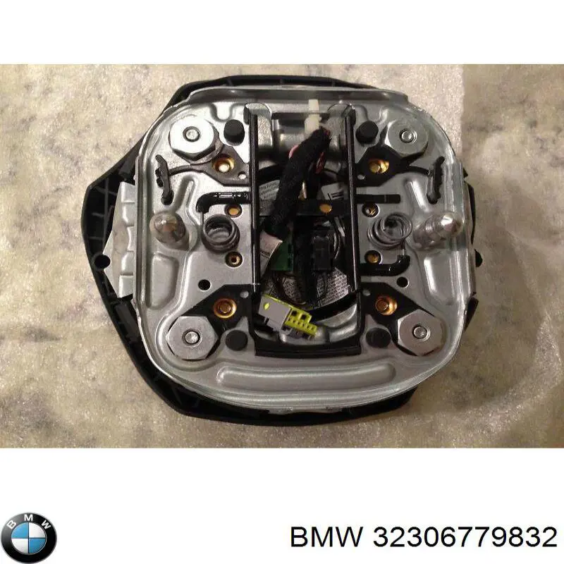 32306779832 BMW Подушка безпеки, водійська, AIRBAG
