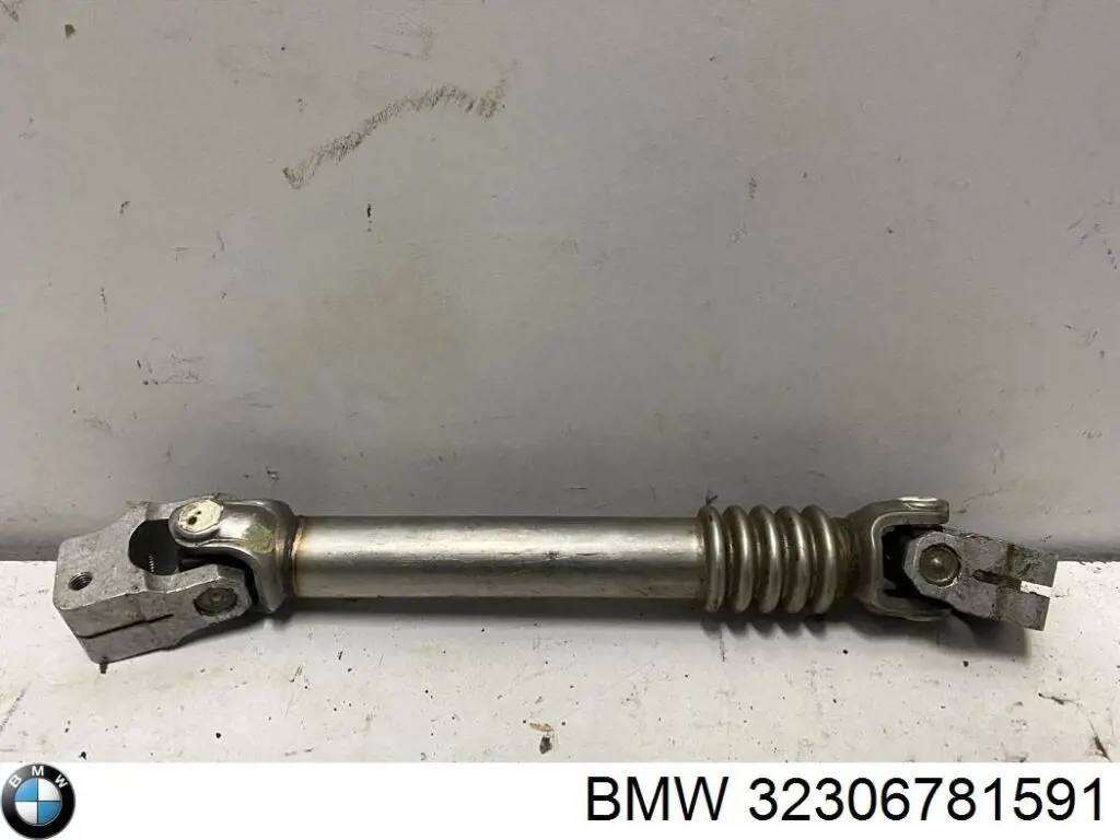 32306781591 BMW Вал рульової колонки, нижній