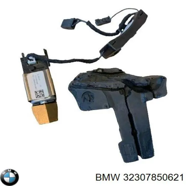 32307850621 BMW 