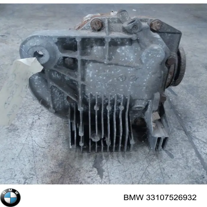 Купити 33107526932 BMW Міст задній в зборі