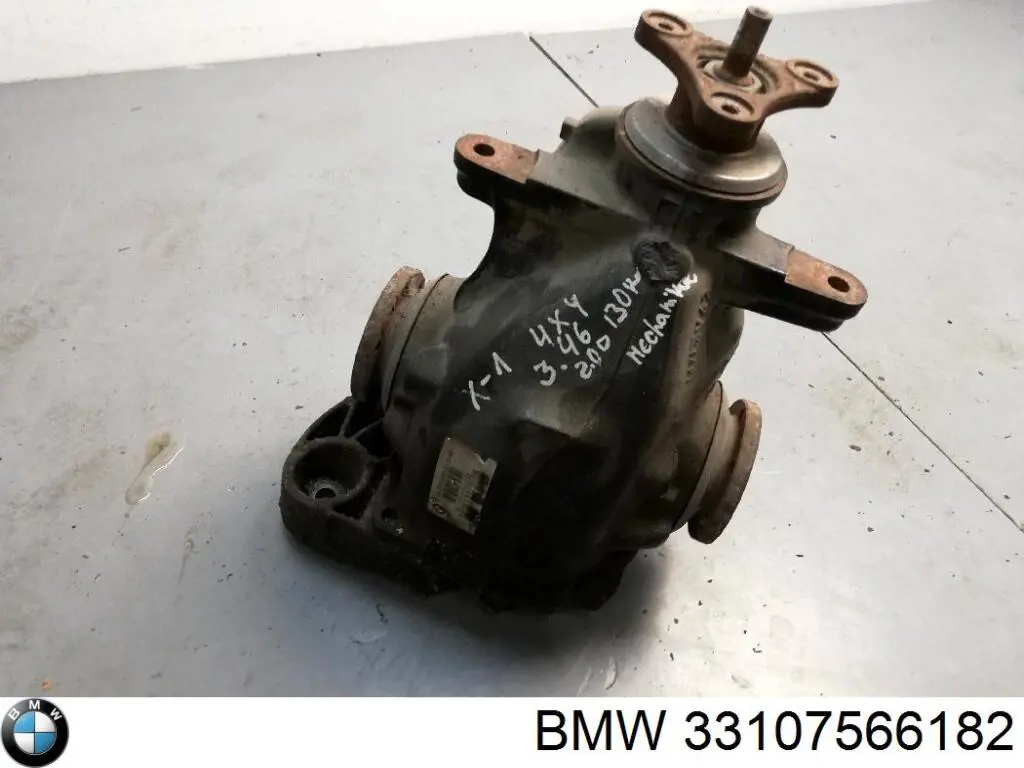  33107566182 BMW